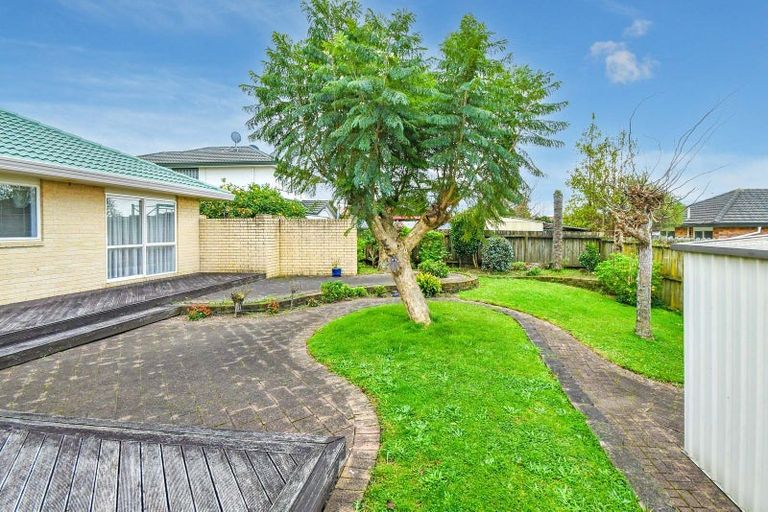 Photo of property in 83 Rushgreen Avenue, Pahurehure, Papakura, 2113