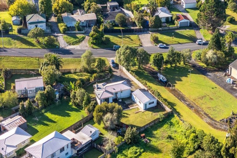 Photo of property in 19 Neumann Street, Kawakawa, 0210