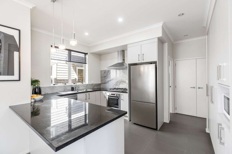 Photo of property in 13 De Havilland Road, Hobsonville, Auckland, 0616