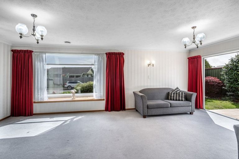 Photo of property in 15 Mcleod Court, Rosedale, Invercargill, 9810