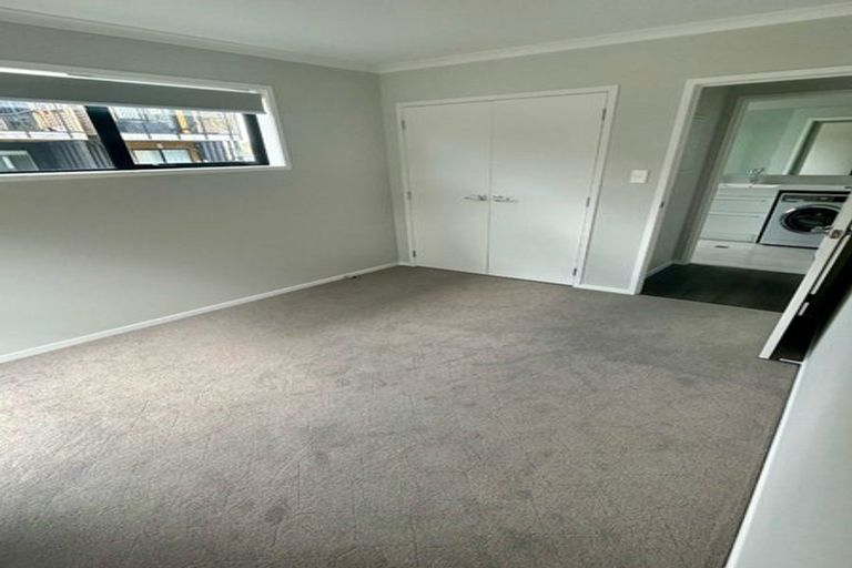 Photo of property in 2 Whakato Avenue, Kumeu, 0810