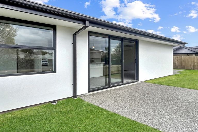 Photo of property in 90 Kennedys Bush Road, Halswell, Christchurch, 8025