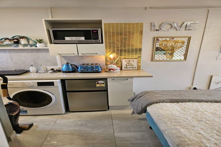 Photo of property in 23/43 Woodward Road, Mount Albert, Auckland, 1025