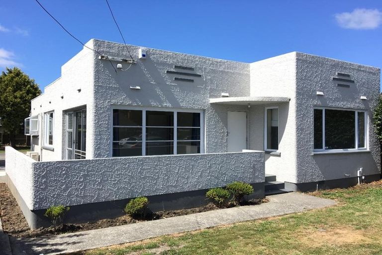 Photo of property in 99 Hansons Lane, Upper Riccarton, Christchurch, 8041