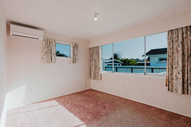 Photo of property in 14 Fiona Place, Dinsdale, Hamilton, 3204