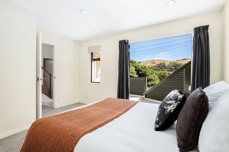 Photo of property in 11 Puketai Place, Pukerua Bay, 5026