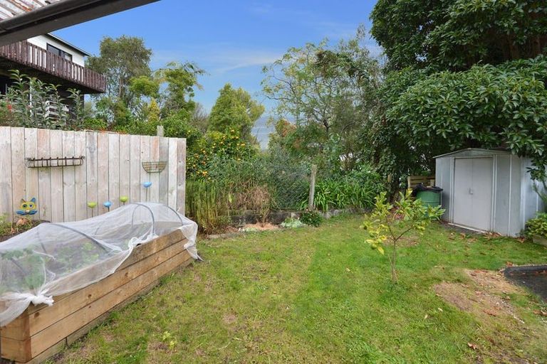 Photo of property in 8b Mountain Road, Morningside, Whangarei, 0110