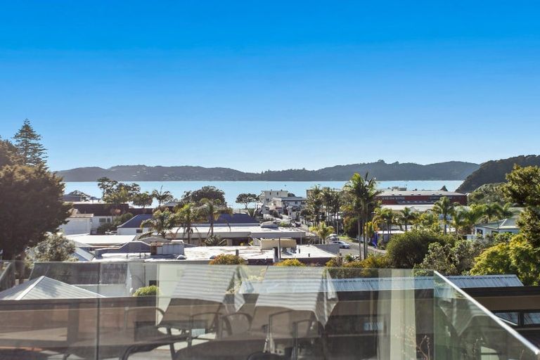 Photo of property in 43 Kings Road, Paihia, 0200