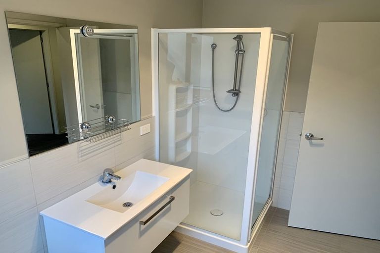 Photo of property in 13 Kennedy Lane, Hamilton East, Hamilton, 3216