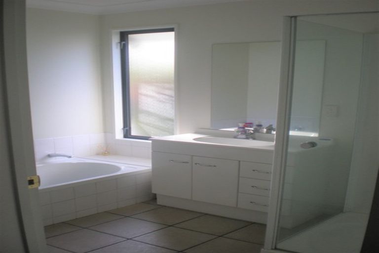 Photo of property in 54 Oxley Avenue, St Albans, Christchurch, 8014