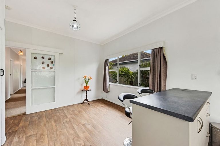 Photo of property in 17 Totara Street, Nelson South, Nelson, 7010