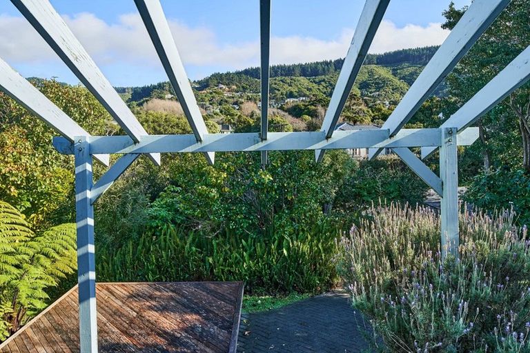 Photo of property in 13 Roy Street, Tawa, Wellington, 5028