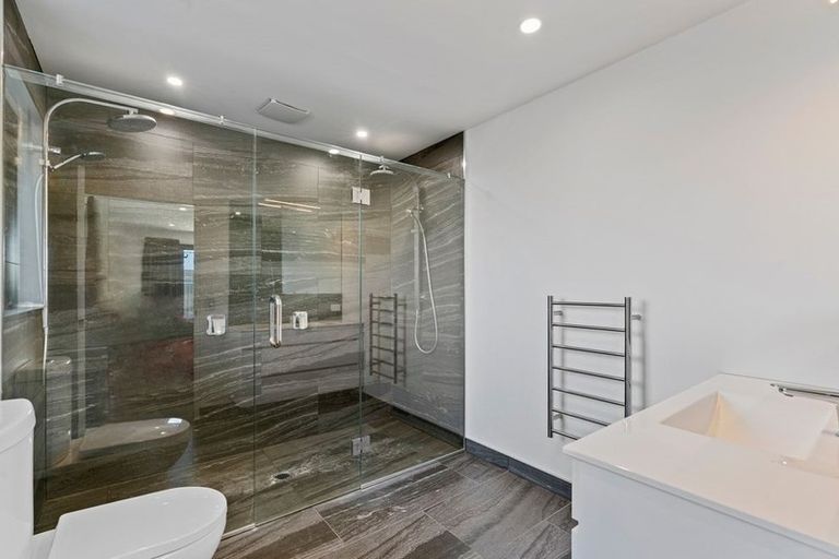 Photo of property in Luggate Park, 15 Cooper Crescent, Luggate, Wanaka, 9383