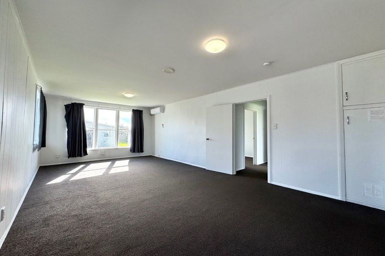Photo of property in 26 Courtenay Crescent, Mangere East, Auckland, 2024