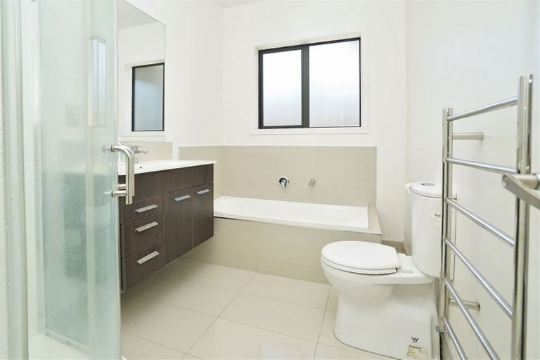 Photo of property in 21 Te Ironui Place, Huntington, Hamilton, 3210