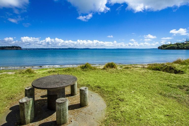 Photo of property in 103 The Esplanade, Manly, Whangaparaoa, 0930