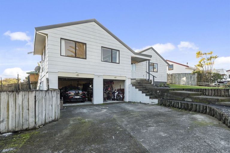 Photo of property in 5 Lagoon Place, Poike, Tauranga, 3112