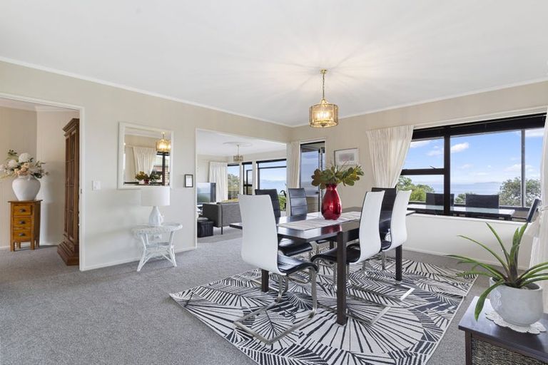 Photo of property in 146 Pacific Parade, Army Bay, Whangaparaoa, 0930