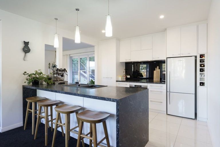 Photo of property in 73a Bowenvale Avenue, Cashmere, Christchurch, 8022