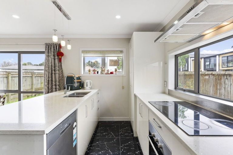 Photo of property in 87a Oxford Terrace, Epuni, Lower Hutt, 5011