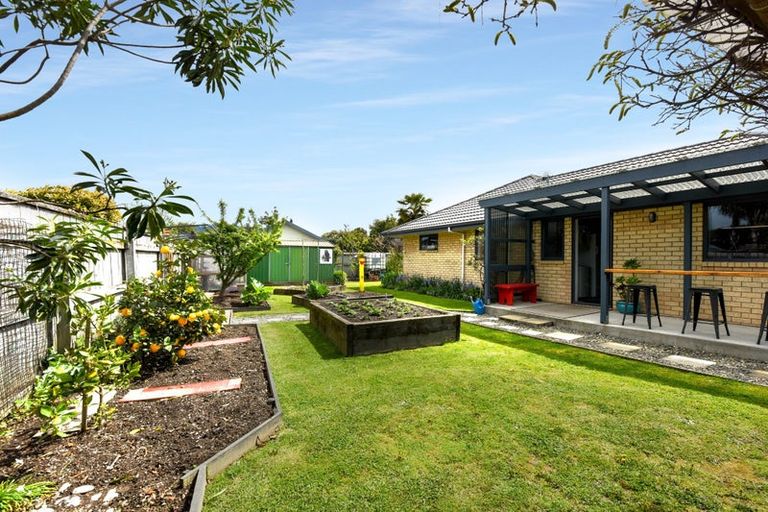 Photo of property in 10 Tillson Crescent, Motueka, 7120