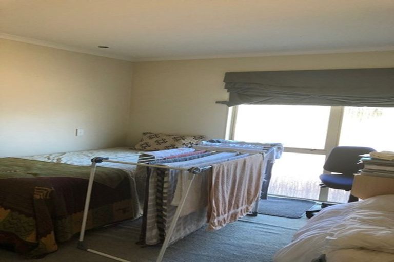 Photo of property in 239a Hill Road, The Gardens, Auckland, 2105