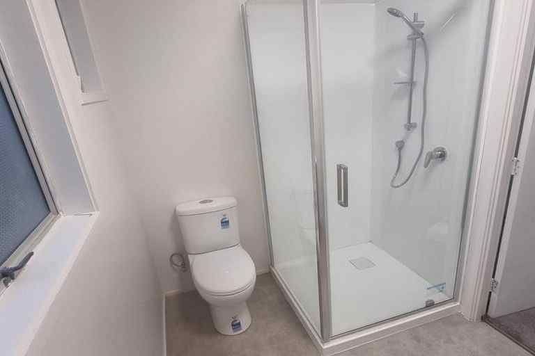 Photo of property in 16 Cantina Avenue, Bayview, Auckland, 0629