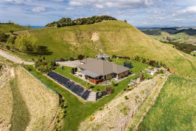 Photo of property in 174 Eskridge Drive, Eskdale, Napier, 4182