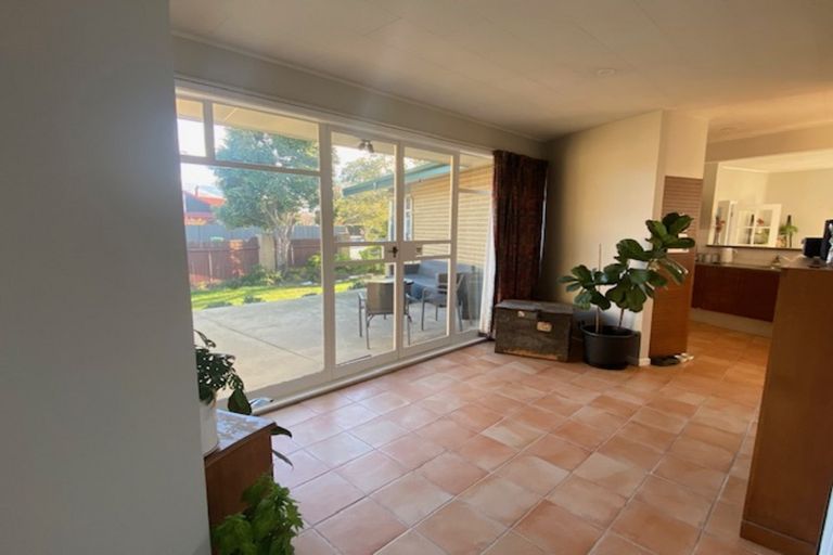 Photo of property in 9 Brandon Street, Alexandra, 9320