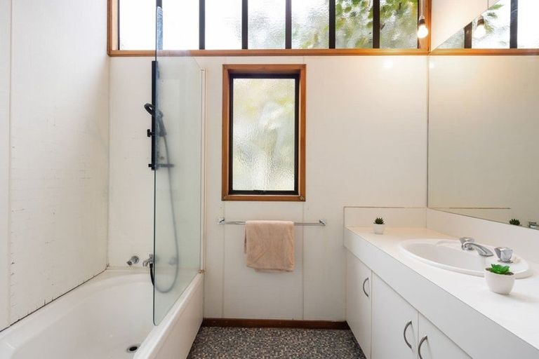 Photo of property in 4 Cattanach Street, St Andrews, Hamilton, 3200