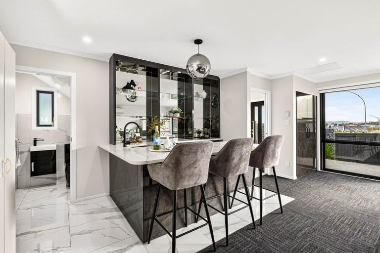 Photo of property in 2 Dulverton Rise, Flagstaff, Hamilton, 3210