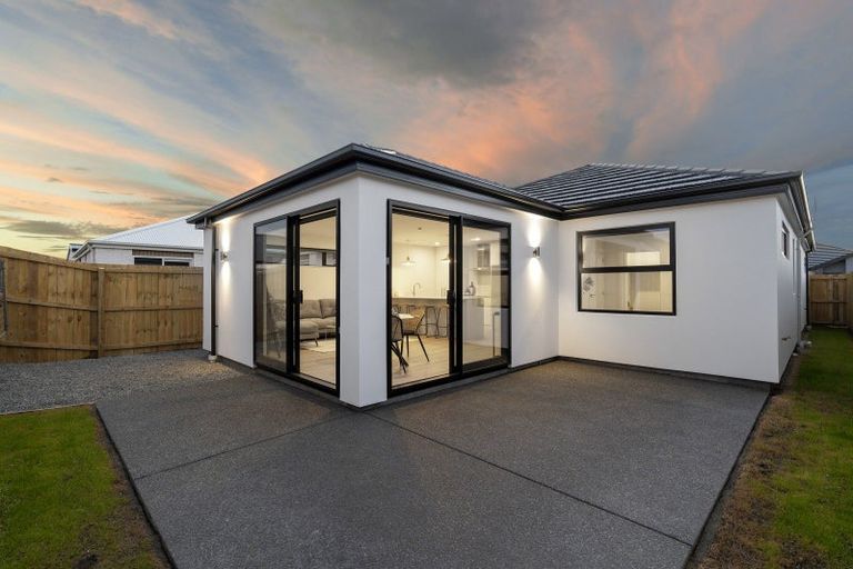Photo of property in 28 John Gibb Street, Belfast, Christchurch, 8051