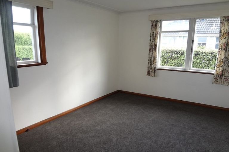 Photo of property in 67 Hoani Street, Northcote, Christchurch, 8052