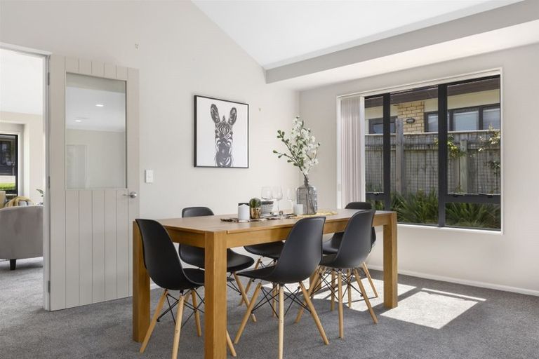 Photo of property in 29 Te Puia Drive, Aotea, Porirua, 5024