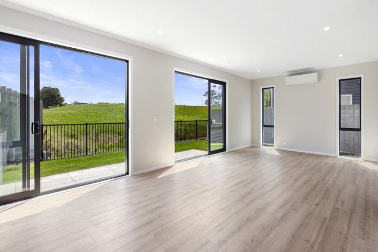 Photo of property in 18 Oyster Drive, Whenuapai, Auckland, 0618