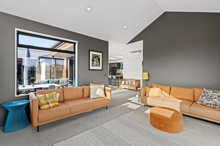 Photo of property in 3 Picadilly Avenue, Casebrook, Christchurch, 8051