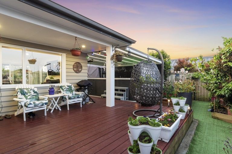 Photo of property in 142 Rowesdale Drive, Ohauiti, Tauranga, 3112