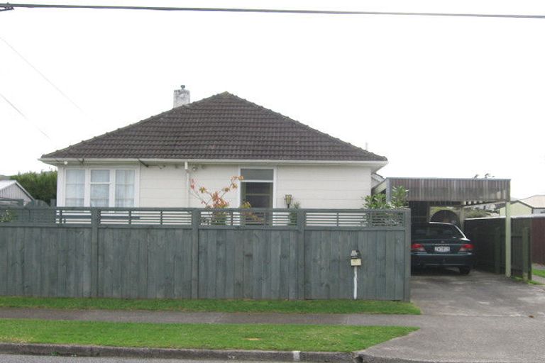 Photo of property in 12a Burcham Street, Taita, Lower Hutt, 5011