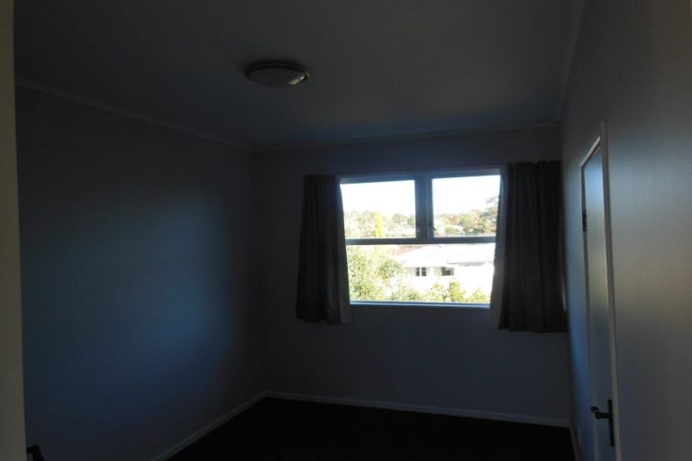 Photo of property in 80 Hellyers Street, Birkdale, Auckland, 0626