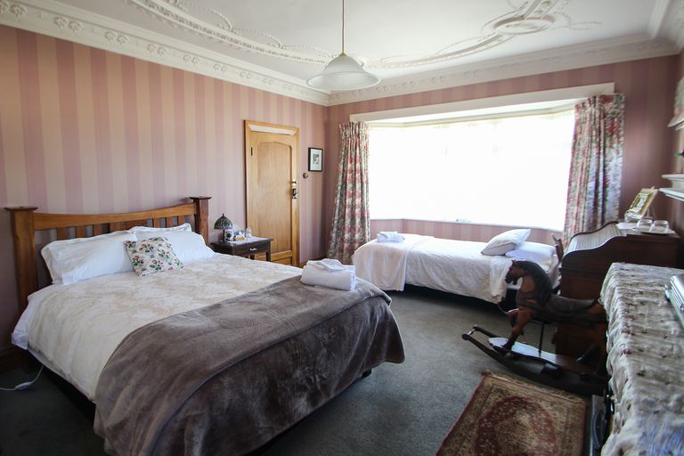 Photo of property in 43 Lynn Street, Oamaru North, Oamaru, 9400