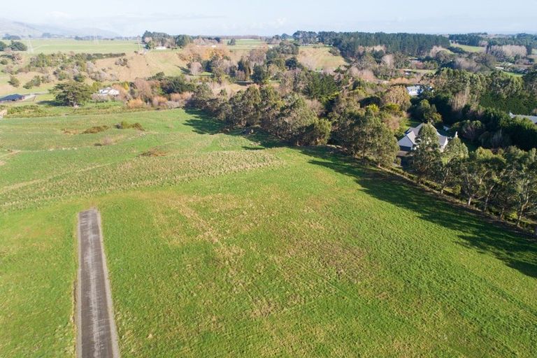 Photo of property in 234 Valley Views, Fitzherbert, Palmerston North, 4472