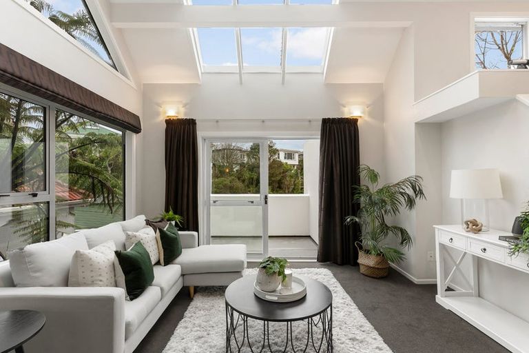 Photo of property in 3 Springfield Terrace, Kelburn, Wellington, 6012