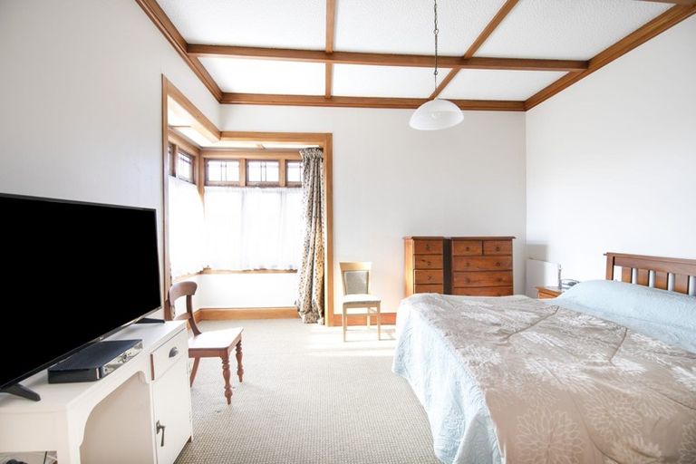 Photo of property in 2 Todd Street, Napier South, Napier, 4110