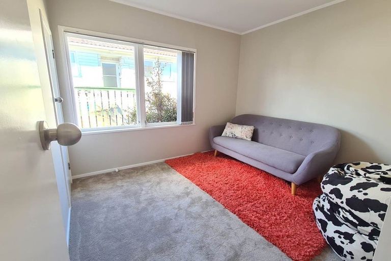 Photo of property in 27 Park Estate Road, Rosehill, Papakura, 2113
