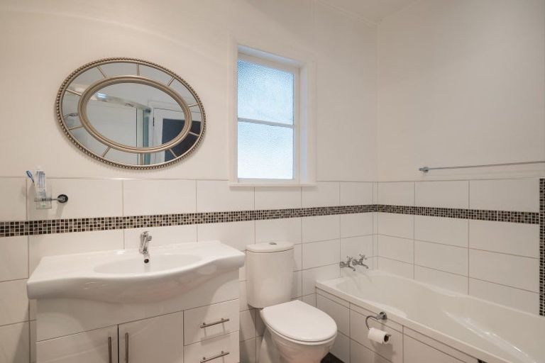 Photo of property in 18 Mcparland Street, Ebdentown, Upper Hutt, 5018