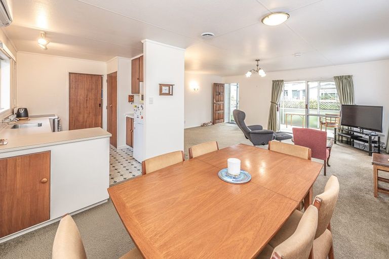 Photo of property in 2b Porritt Street, Saint Johns Hill, Whanganui, 4500