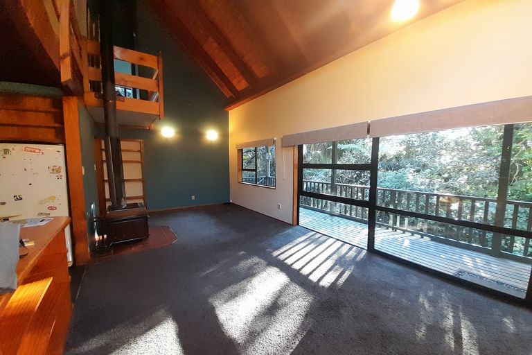 Photo of property in 108 Hinau Road, Waimauku, 0881