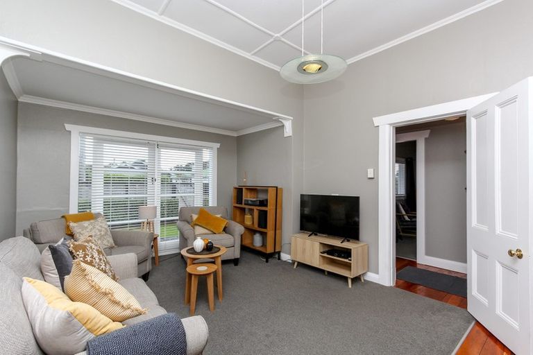 Photo of property in 31 Wallace Place, Westown, New Plymouth, 4310