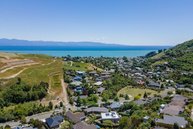 Photo of property in 18 Springlea Heights, Atawhai, Nelson, 7010