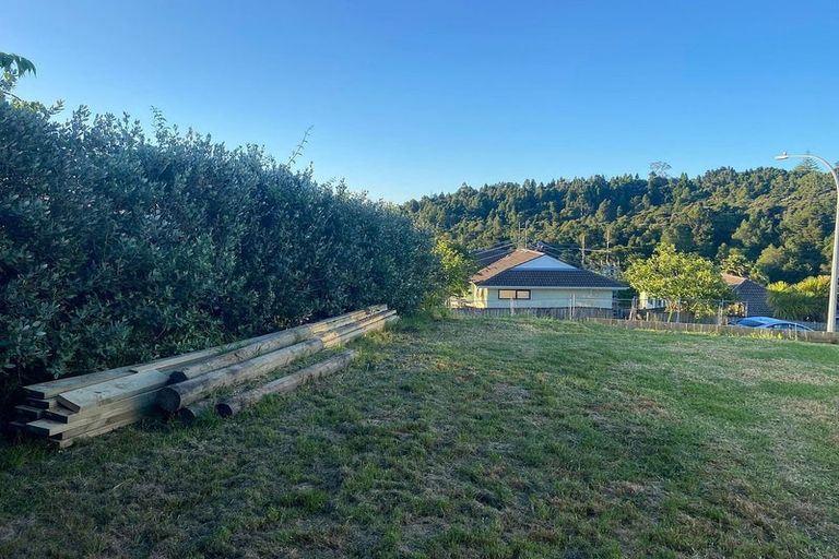 Photo of property in 3 Merrill Place, Birkdale, Auckland, 0626